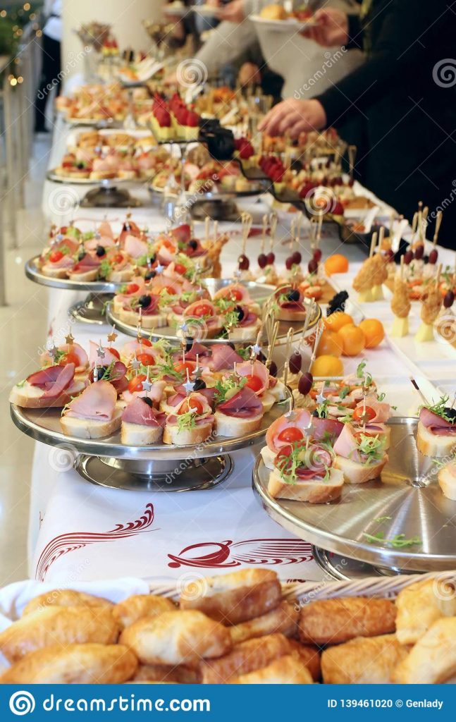 buffet table Wild Truffle Catering